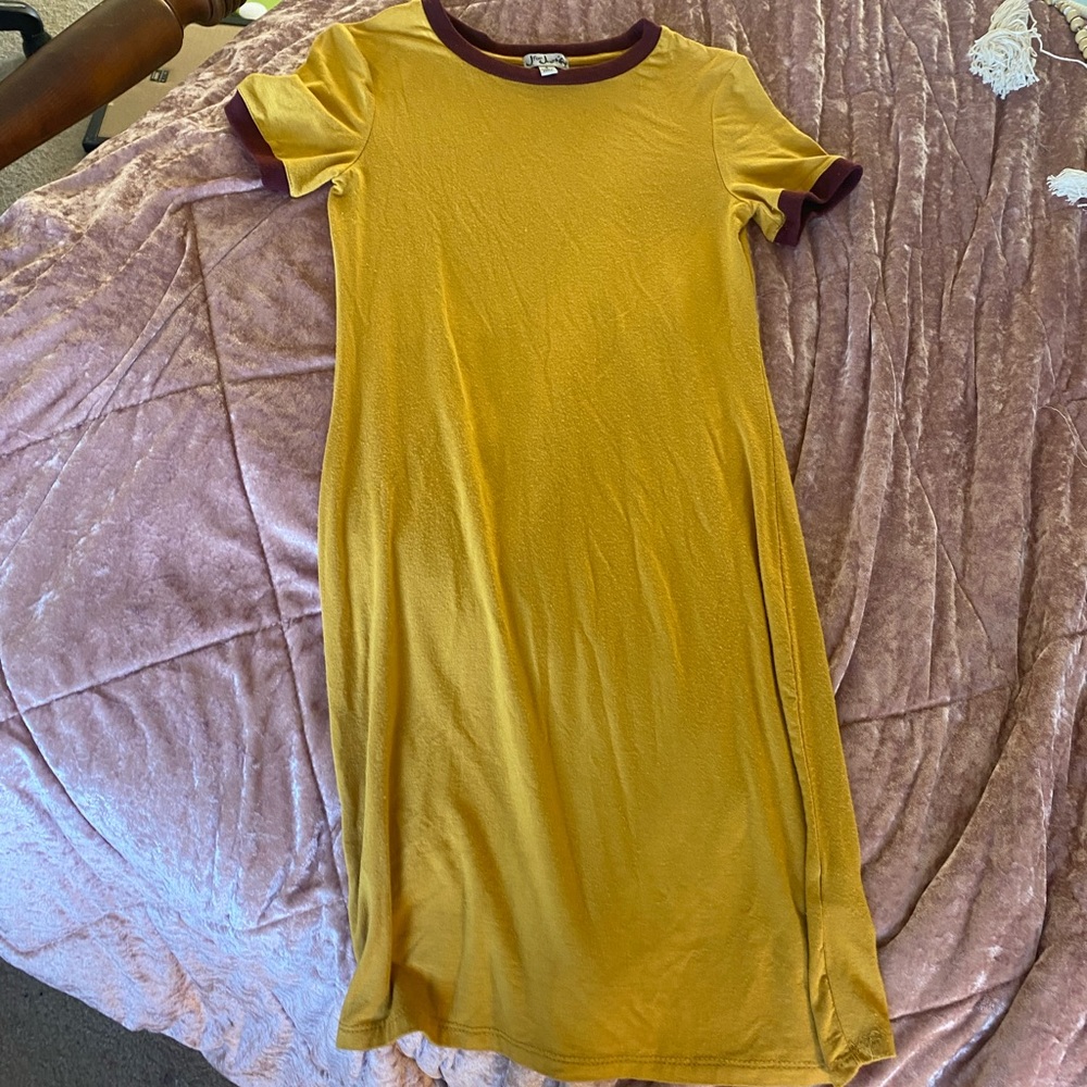 Yellow dress
